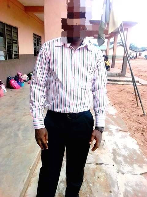 Wife abandones blind husband Tears in Port Harcourt as a woman vanishes with her blind husband’s money and documents.